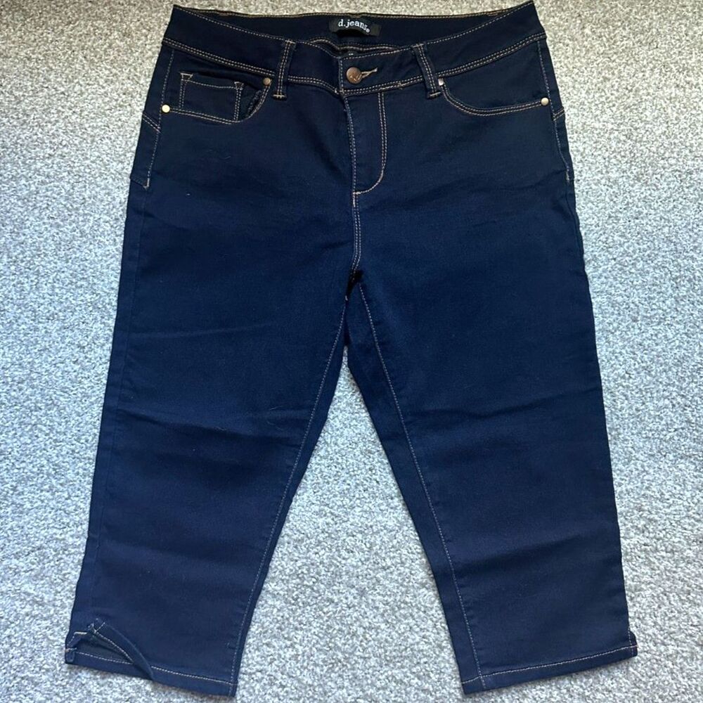d.jeans Women’s Size 10 Dark Wash Stretch Denim Capri Cropped Jeans